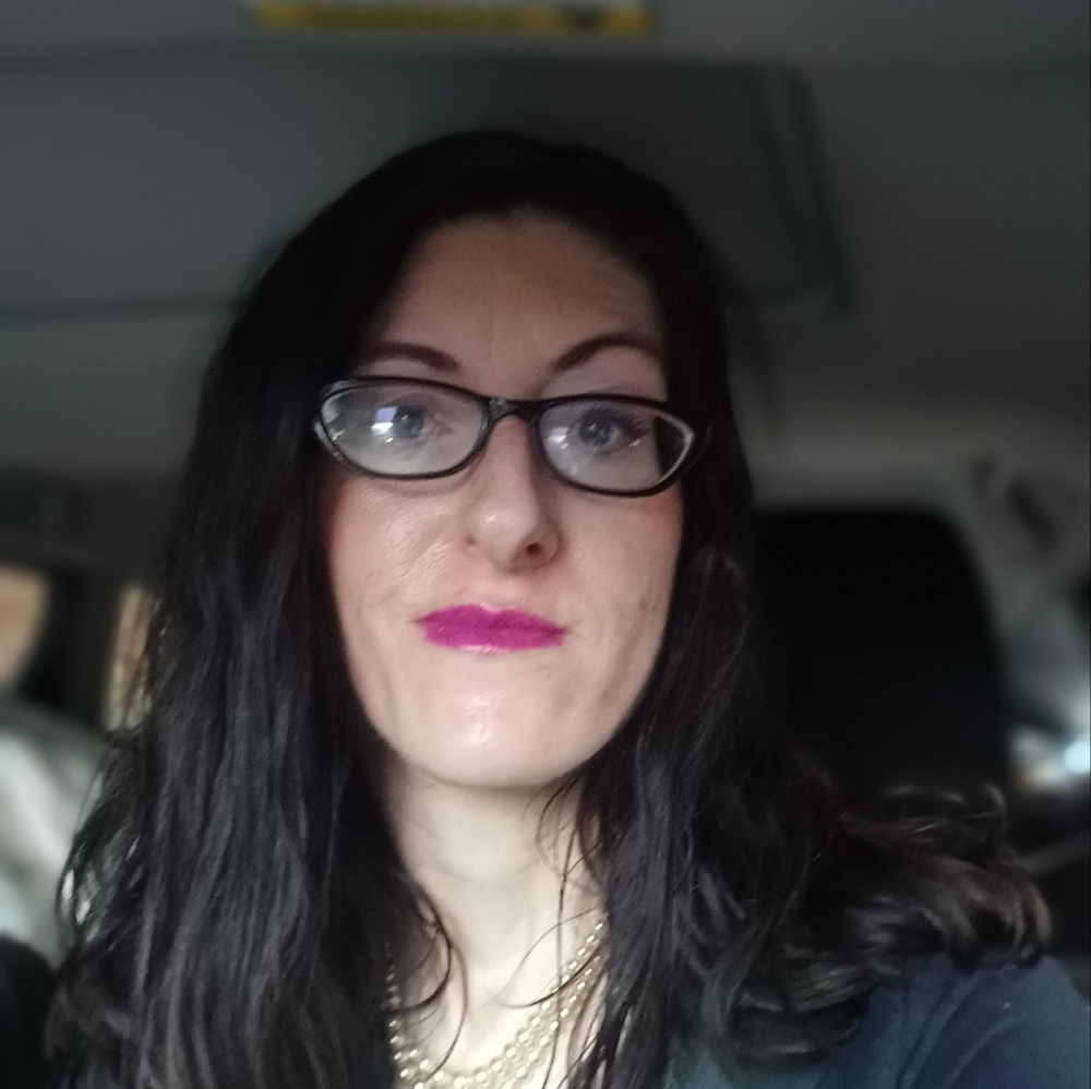 Meet your Posher, Sara